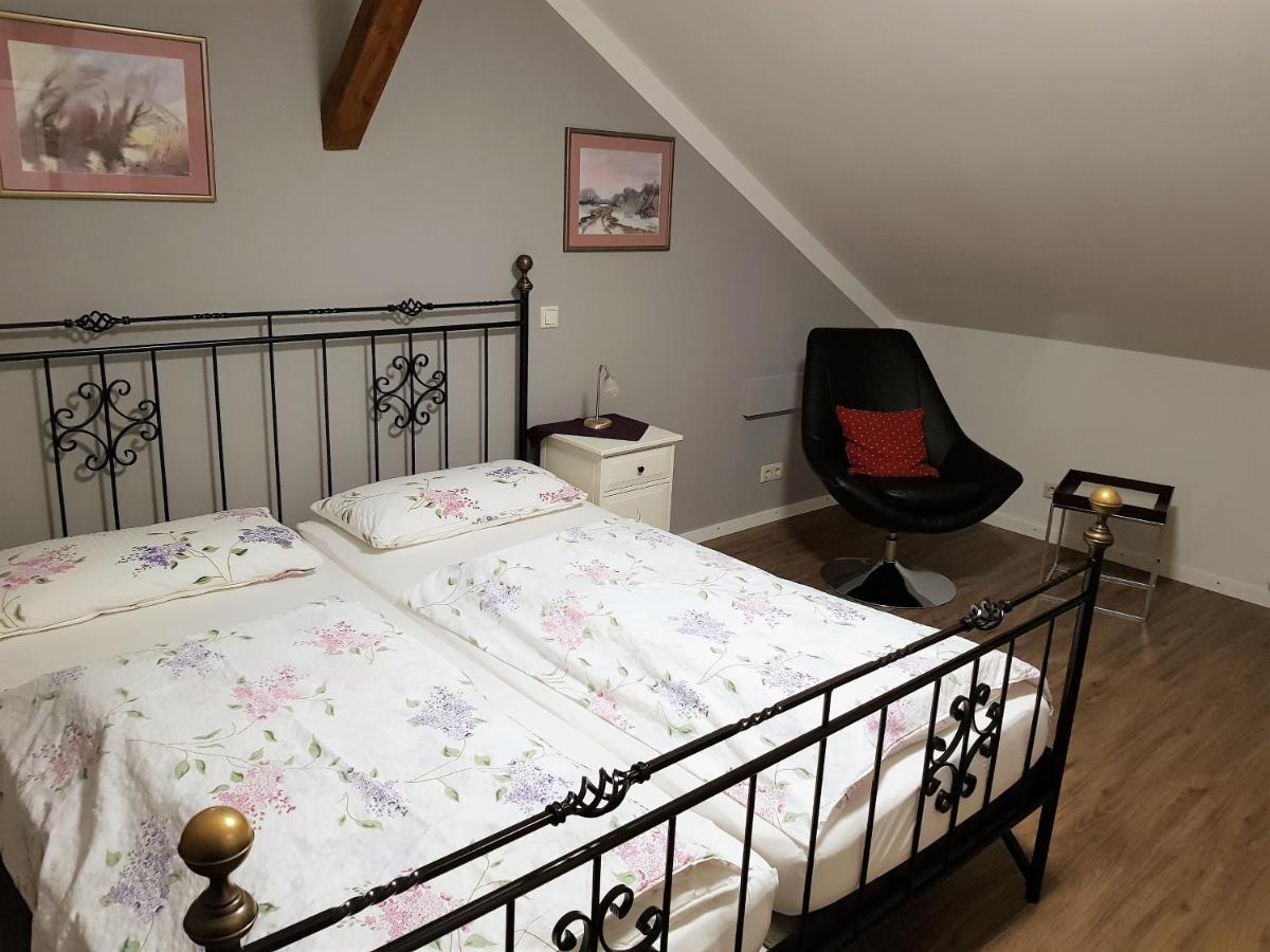 Ferienwohnung Kirschblüte Billigheim-Ingenheim Exterior foto